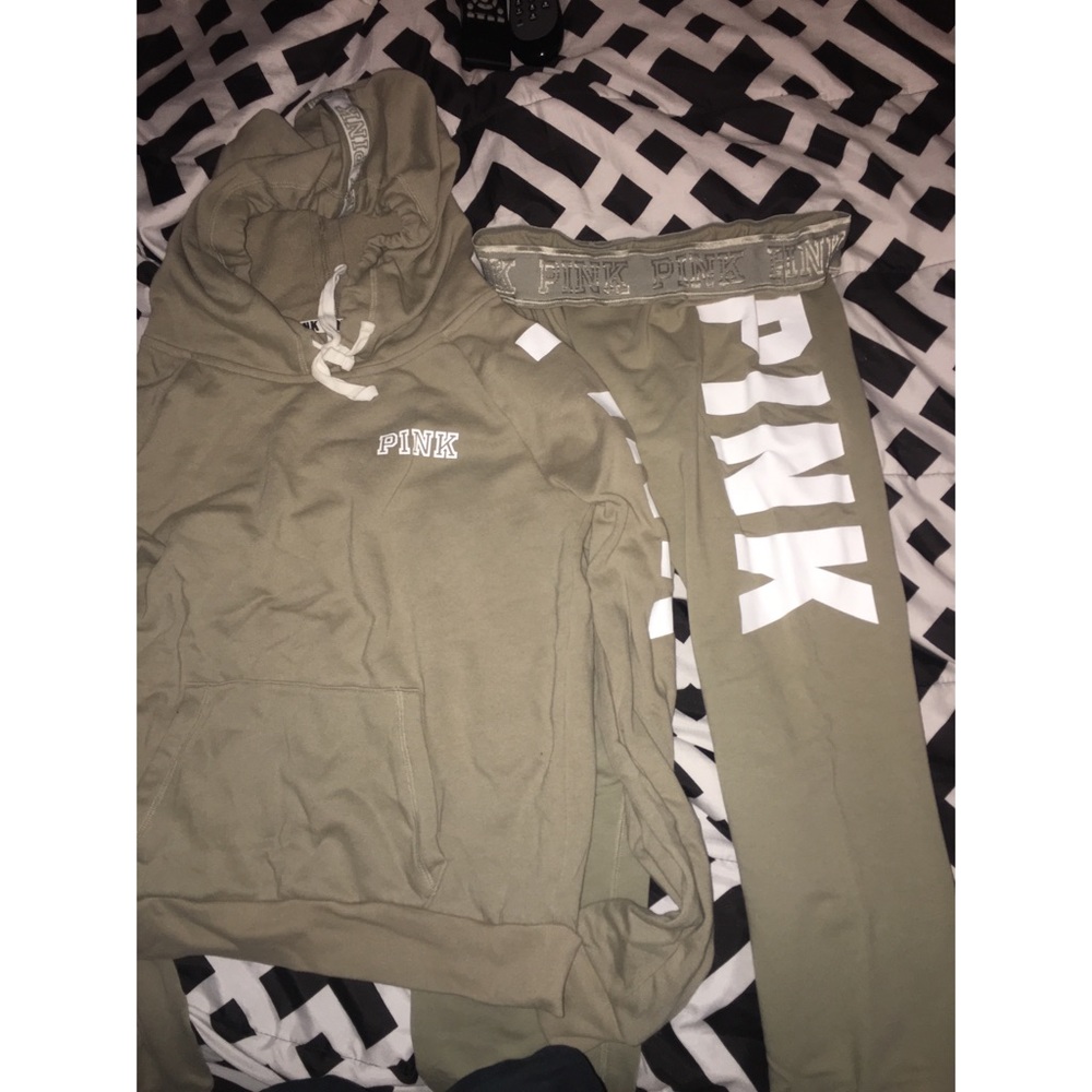 💚 Olive Green VS PINK Hoodie and Gym Pant 💚